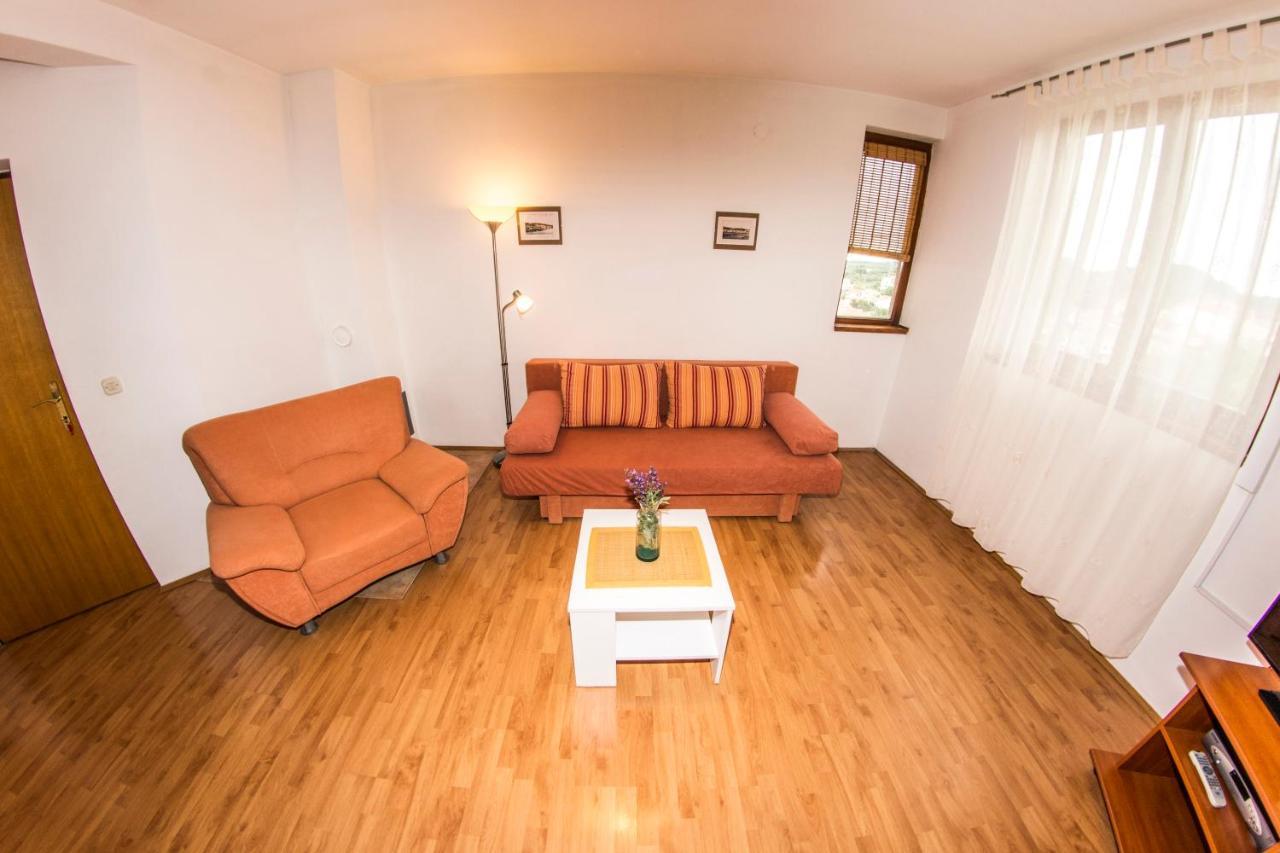 House Lucija Apartamento Sali Exterior foto