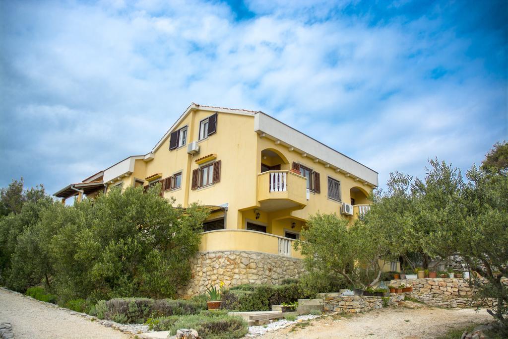 House Lucija Apartamento Sali Exterior foto