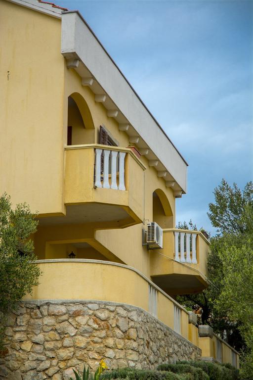 House Lucija Apartamento Sali Exterior foto
