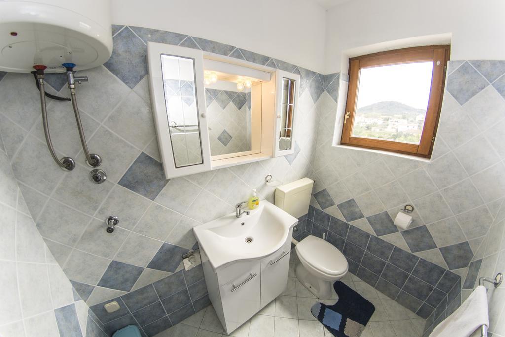 House Lucija Apartamento Sali Exterior foto